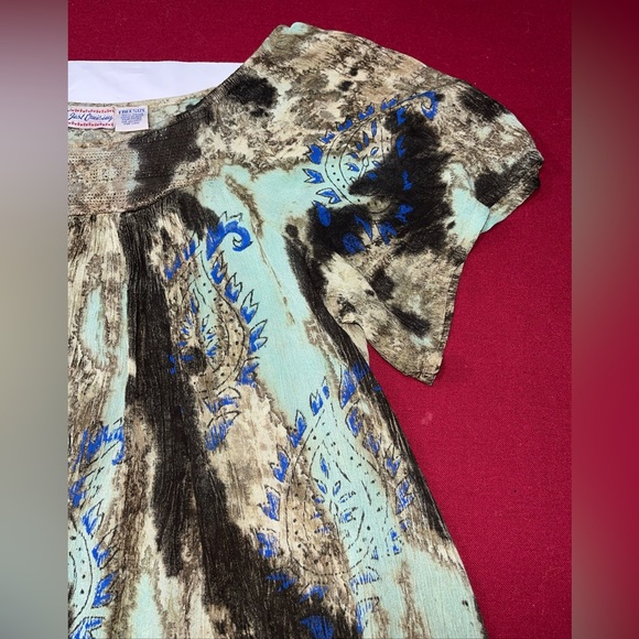 Just Cruising blue tan TIE DYE SWIRL BLOUSE Paisley Sequins short sleeves womens - Picture 3 of 14